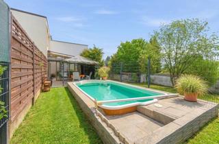 Reihenhaus kaufen in 75217 Birkenfeld, Modernes Reihenhaus mit Pool, Sauna und Wintergarten