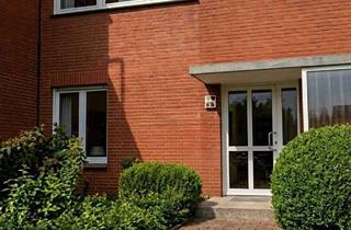 Reihenhaus kaufen in Finkenweg 15, 21481 Lauenburg, Reihenhaus mit überdachter Terrasse und Garage