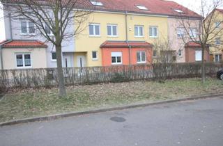 Reihenhaus kaufen in 04519 Rackwitz, Reihenhaus mit 5 Zimmern, Garten, Terrasse und Stellplatz