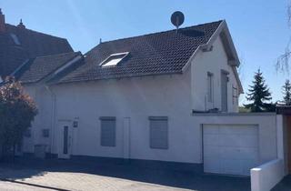 Haus mieten in 55232 Alzey, Einfamilienhaus mit 120 m² Wohnfläche in Alzey