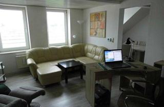 Wohnung mieten in 08468 Reichenbach, 3-Zimmer-Wohnung mit Einbauküche im 3.OG (DG) in ruhiger Randlage - mit Blick auf das Landesgartenschaugelände! Gartennutzung ist möglich!