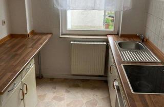 Wohnung mieten in Bodelschwinghstraße 28, 09116 Chemnitz, Gemütliche 3-Zimmer mit Laminat, Wannenbad und Einbauküche in guter Lage!
