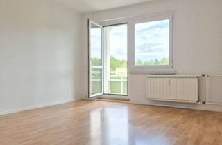 Wohnung mieten in Am Harthwald 74, 09123 Chemnitz, 3 -Raum Whg. im Grünen mit Balkon und Badewanne