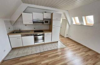 Wohnung mieten in Dr.-Külz-Straße, 07554 Pölzig, Pölzig! 2 Zimmer Wohnung mit Einbauküche und Charme!
