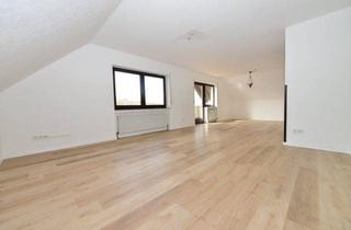 Wohnung mieten in 53773 Hennef, Charmante Dachgeschosswohnung in Hennef-Lichtenberg