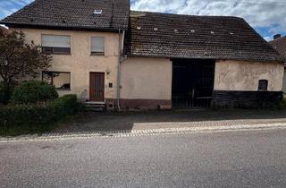 Haus kaufen in 72539 Pfronstetten, Pfronstetten - Großes Haus mit Scheune und Stall auf der schwäbischen Alb