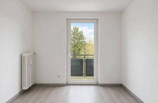 Wohnung kaufen in 44388 Dortmund, Dortmund - Modern wohnen oder clever investieren - sanierte 4-Zimmer-Wohnung mit Balkon