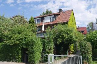 Wohnung kaufen in 70563 Stuttgart, Stuttgart - Großzügige Eigentumswohnung im 1. OG mit Studio und Garten
