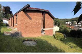Haus kaufen in 65527 Niedernhausen, Niedernhausen - Freistehendes Architektenhaus - Domizil für gesundes Wohnen