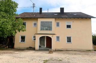 Mehrfamilienhaus kaufen in 86643 Rennertshofen, Rennertshofen - Mehrfamilienhaus m. 3 Einheiten, großem Grundstück & Nebengebäude