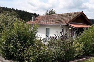 Haus kaufen in 92648 Vohenstrauß, Vohenstrauß - Idyllisch gelegenes Haus mit Seeblick