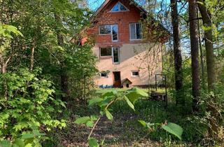 Haus kaufen in 99338 Plaue, Plaue - Wohnhaus, Waldgrundstück mit Nebengebäuden, ehem. Gaststätte