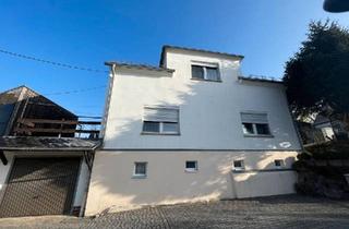 Einfamilienhaus kaufen in 08115 Lichtentanne, Lichtentanne - Leerstehendes Einfamilienhaus mit zwei Etagen