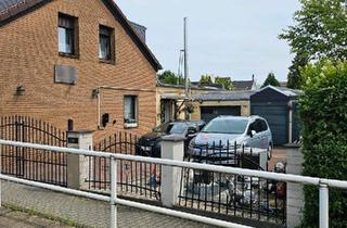Einfamilienhaus kaufen in 45329 Essen, Essen - Einfamilienhaus mit Pool und Großzügigem Garten in Altenessen
