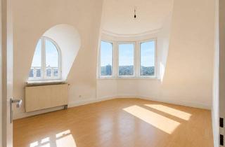 Wohnung kaufen in Bismarckstraße 20, 75179 Nordstadt, Wohnen mit Weitblick: Großzügige DG-Altbauwohnung