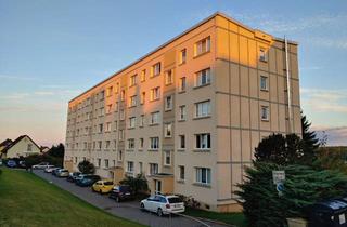 Wohnung kaufen in Sonnenweg 3b, 09350 Lichtenstein, 3-Raumwohnung mit Panoramablick im 3.OG - VON PRIVAT