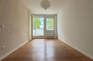 Wohnung kaufen in Dahlmannstraße 20, 60385 Ostend, Privatverkauf - Freie Altbauwohnung im Ostend | 82 m² | 2 Balkone | Skylineblick