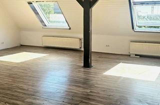 Wohnung kaufen in 67069 Edigheim, Großzügige Dachgeschosswohnung mit Hobbyraum in Edigheim-Ludwigshafen