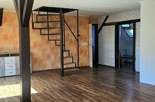 Wohnung kaufen in 67069 Edigheim, Großzügige Dachgeschosswohnung mit Hobbyraum in Edigheim-Ludwigshafen
