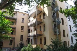 Wohnung mieten in Ernst-Pinkert-Straße 15, 04105 Zentrum-Nord, zentrum-nord [] 2 raum single-whg [] 3. og im hinterhaus [] parkett [] einbauküche [] riesiger balko