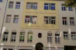 Wohnung mieten in Lauchstädter Straße, 06110 Lutherplatz, Liebevoll sanierte Altbauwohnung mit Charme
