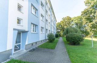 Wohnung mieten in Pulvermühlenweg 73, 04442 Zwenkau, Zwei-Raum-Wohnung mit Balkon