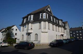 Wohnung mieten in Moritzstraße, 42857 Remscheid, Altbaucharme! Schöne 4-Zimmer Wohnung