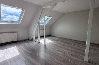 Wohnung mieten in 56564 Neuwied, Gemütliches Dachgeschoss-Idyll mit Gartenmitnutzung in zentraler Lage von Neuwied!