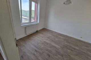 Wohnung mieten in Oppumer Straße 113, 47799 Cracau, Alltagstaugliche 2-Zimmer-Wohnung in Krefeld