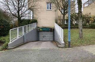 Garagen mieten in Nordstrander Straße 8-18, 65199 Dotzheim, 1600/81103/144 KFZ-Abstellplatz Nr. 20 (gelb) sucht Auto!