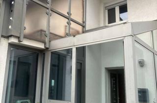 Haus kaufen in 67434 Neustadt, Attraktives Doppelhaus in ruhiger Lage