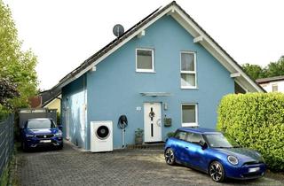 Einfamilienhaus kaufen in 61273 Wehrheim, Modernes EFH inkl. Keller in Wehrheim, PV-Anlage, LWWP und gepflegter Garten in Bestlage