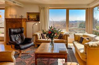 Haus kaufen in 83093 Bad Endorf, EFH in erhöhter Lage mit Weitblick über die Berge und den Schloßsee – Liegenschaft mit Potenzial