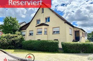 Haus kaufen in 66636 Tholey, Projektgrundstück mit Zweifamilienhaus und Entwicklungspotential