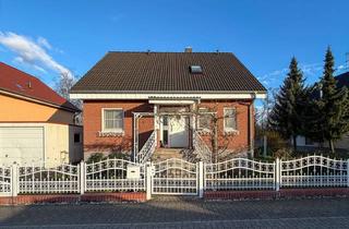 Haus kaufen in 15859 Storkow, Haus mit Garten, Terrasse und vielseitig nutzbarem Untergeschoss