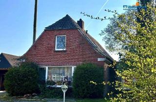 Einfamilienhaus kaufen in 26524 Hage, Einfamilienhaus in zentraler Lage in Hage - Perfekt für Handwerker