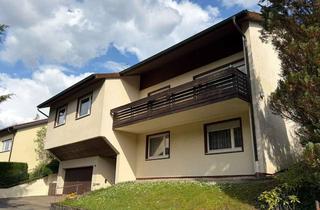 Einfamilienhaus kaufen in 69151 Neckargemünd, Solide gebautes, großes Einfamilienhaus mit sonnigem Garten in gepflegter, ruhiger Lage