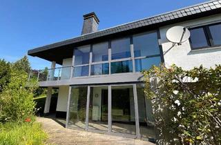 Einfamilienhaus kaufen in 34376 Immenhausen, Provisionsfrei - Geräumiges Einfamilienhaus - Ruhiges Wohnen in Immenhausen