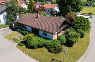 Einfamilienhaus kaufen in 88316 Isny, Einfamilienhaus im Bungalow-Stil mit viel Potential in ruhiger Lage von Isny-Rohrdorf