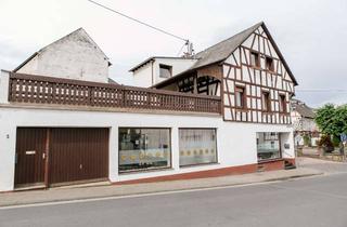 Haus kaufen in Kirchstr., 56218 Mülheim-Kärlich, Charmantes Mehrfamilenhaus mit Potential!