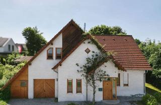 Haus kaufen in 59602 Rüthen, Familienanwesen mit Baugrundstück in Ruheoase