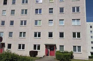Wohnung mieten in 98617 Meiningen, Leben mit kurzen Wegen! Zwei Zimmer plus Balkon