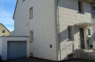 Haus mieten in Ritterspornweg, 30855 Langenhagen, Reihenendhaus 3,5 Zimmer mit Garage und Stellplatz