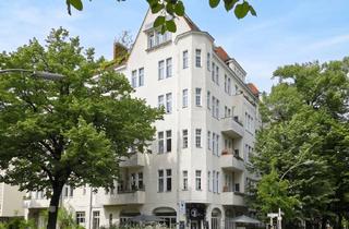 Wohnung kaufen in Güntzelstraße, 10717 Wilmersdorf, Herrschaftlicher Jahrhundertwende-Traum wartet auf Ihren modernen Pinselstrich