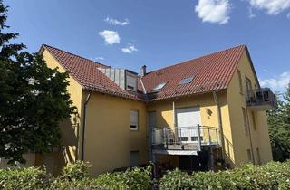 Wohnung kaufen in 93051 Kumpfmühl-Ziegetsdorf-Neuprüll, Stilvolle 3-Zimmer-Dachgeschosswohnung mit Galerie und Balkon in Bestlage!