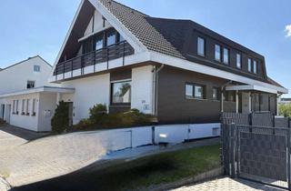 Wohnung kaufen in Von Amelunxen 23, 34369 Hofgeismar, Wohnen wie im eigenen Haus – 175 m² Wohnfläche, Souterrainwohnung & sonniger Innenhof in Hofgeism