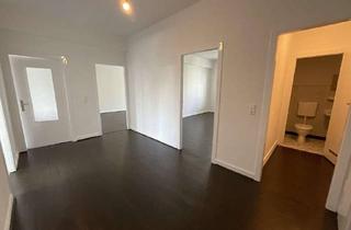 Wohnung mieten in Duisburger Straße 133, 40479 Pempelfort, Modernisiertes Wohnen mit Altbauflair