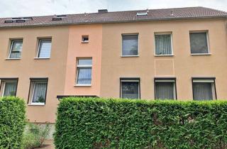 Wohnung mieten in Kastanienstraße, 06259 Frankleben, Hochwertig sanierte Dachgeschosswohnung mit moderner Einbauküche und Carport