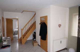 Wohnung mieten in Würzburger Straße 44, 97274 Leinach, Helle 3,5-Zimmer-Maisonette-Wohnung inkl. seperatem, externen Home-Office-Zimmer in Leinach