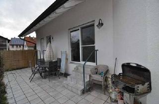 Wohnung mieten in Odenwaldstraße 21a, 64823 Groß-Umstadt, Zuhause mit zwei Zimmern inklusive Terrasse & Garten in Groß-Umstadt